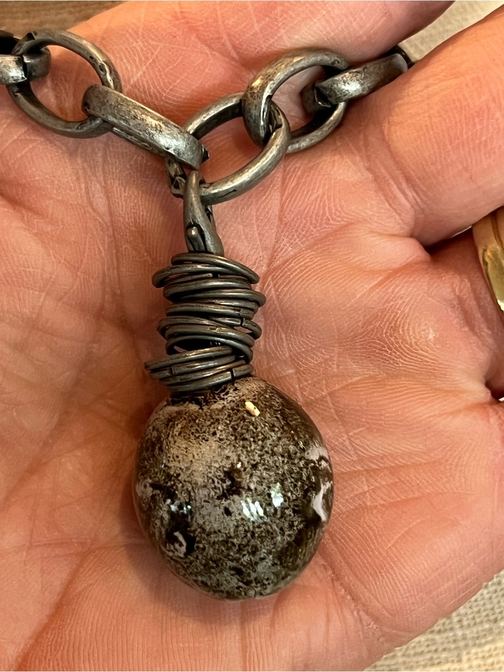 Chunky Necklace - Picture 2 of 3